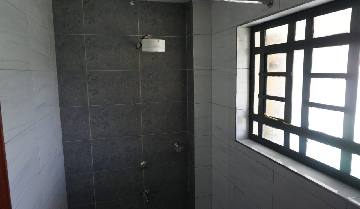 WhatsApp Image 2025-06-09 at 13.13.53 (11)