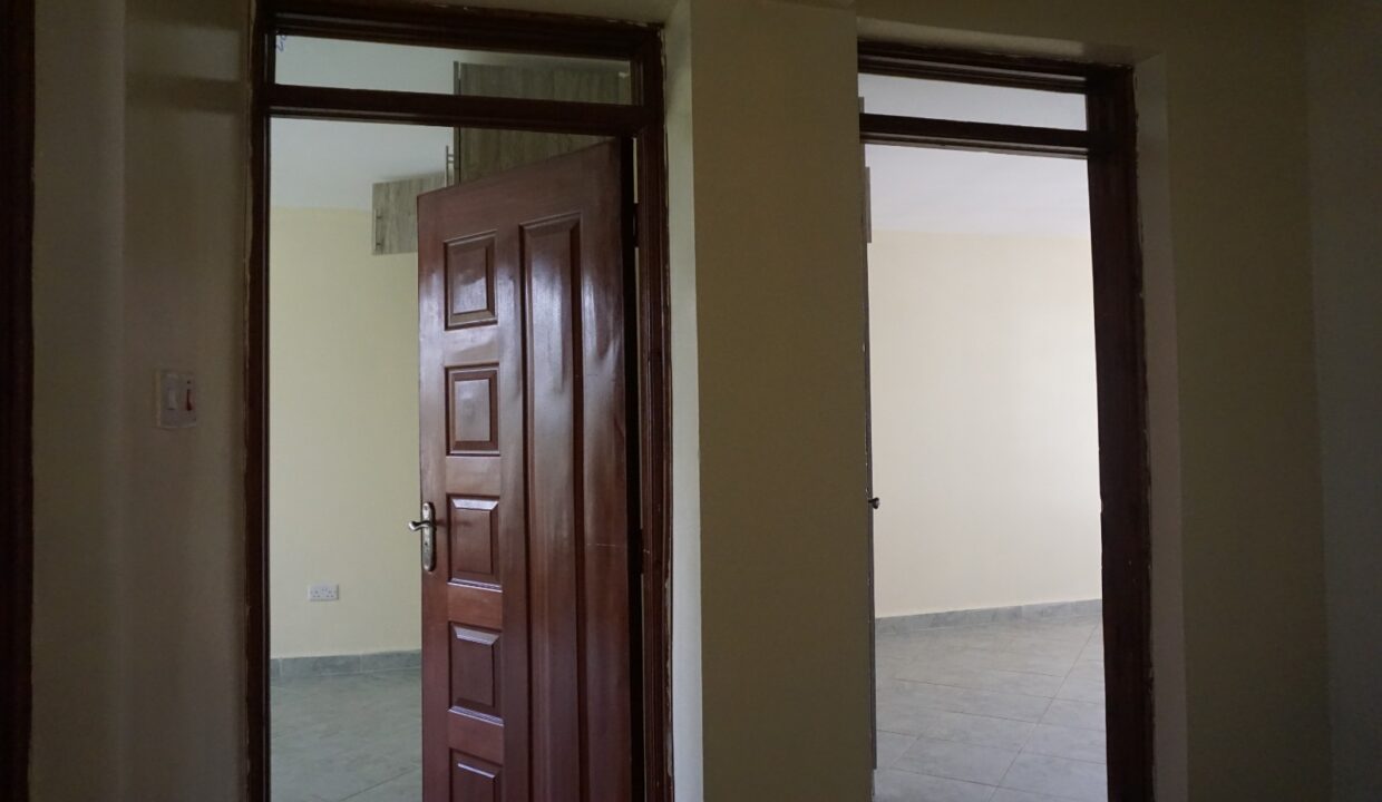 WhatsApp Image 2025-06-09 at 13.13.53 (14)