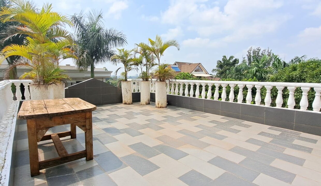 f1abbe74-2437-4a90-ad47-f90a53fd665b