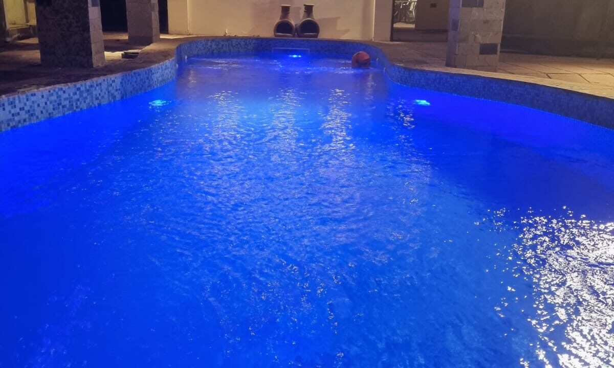 0a36ffbe-da7c-417f-8dbd-81570944a260